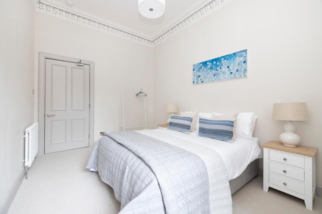 Stylish 3-Bedroom Edinburgh City Getaway Zewnętrze zdjęcie